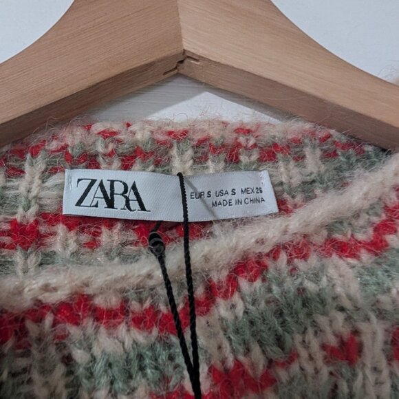 Zara | Jacquard Sweater with Cable knit Accents - Picture 4 of 8